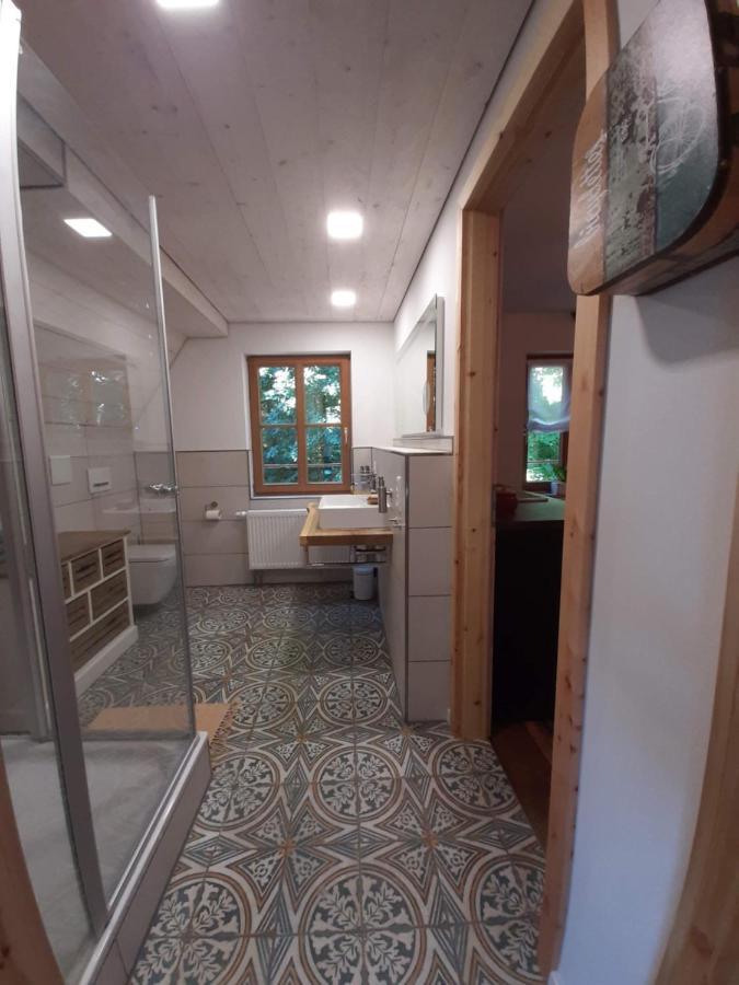 Ferienwohnung Kunst Und Kulturschuppen Hasenmuehle Kammerstein Bagian luar foto